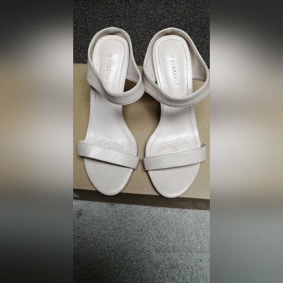 Women shoes - Picture 9 of 10